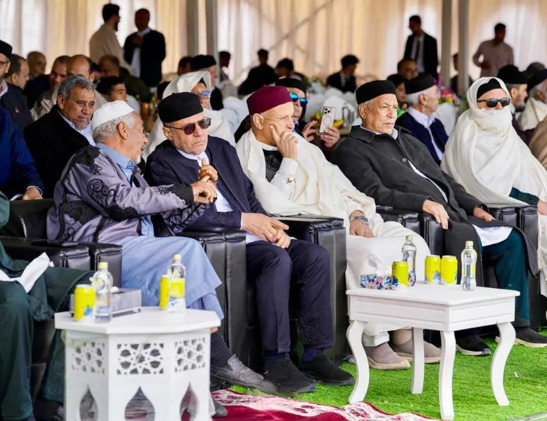 احتواء توتر امني في غريان الليبية وتفقد حفتر لقوات الجيش