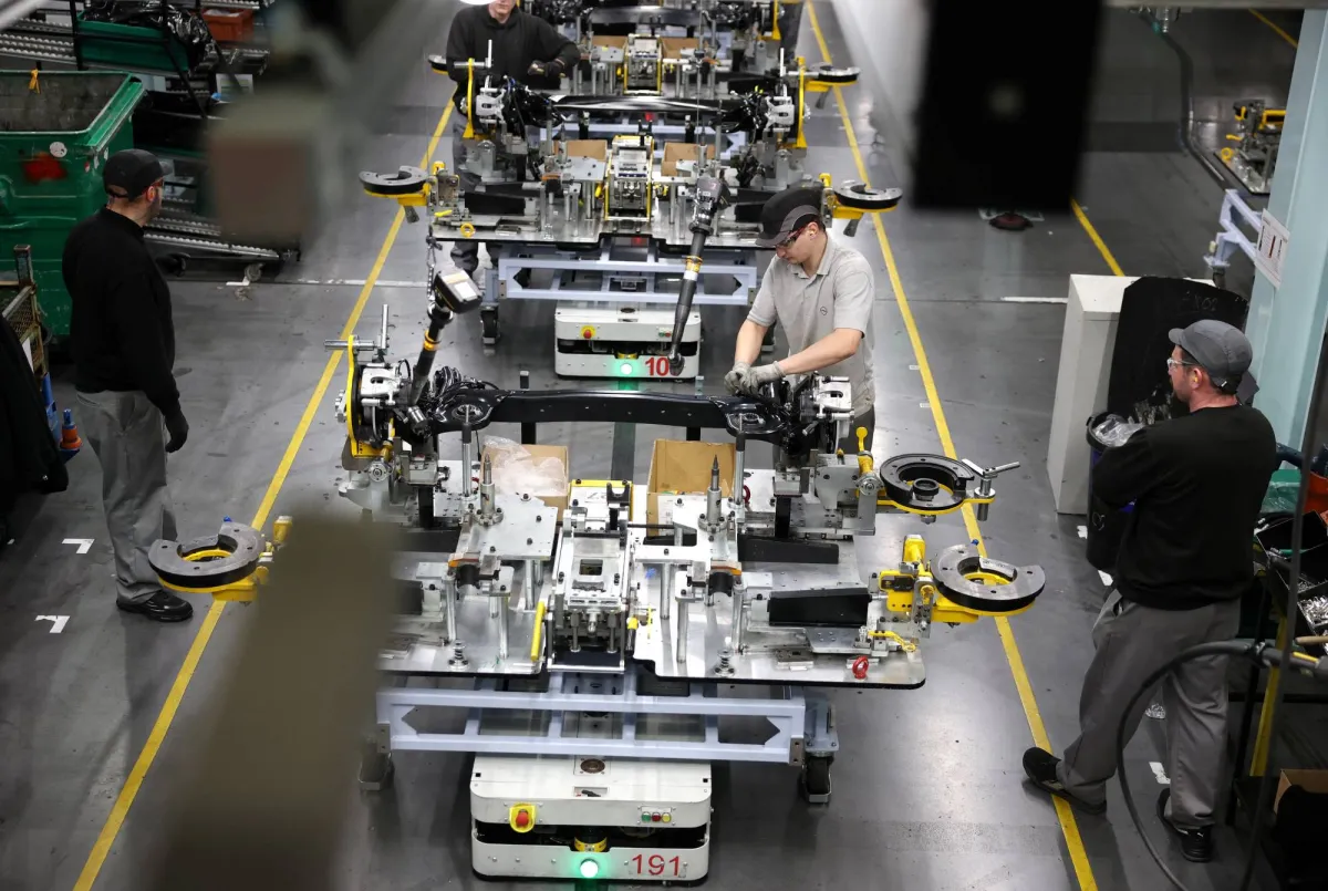 اضطرابات مضيق هرمز ترفع تكاليف المصانع البريطانية لاعلى مستوى في عامين