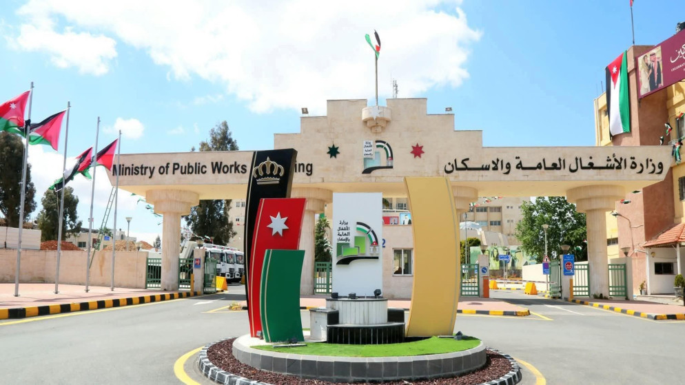 اغلاق وتحويلات مرورية على طريق ايدون عجلون السبت