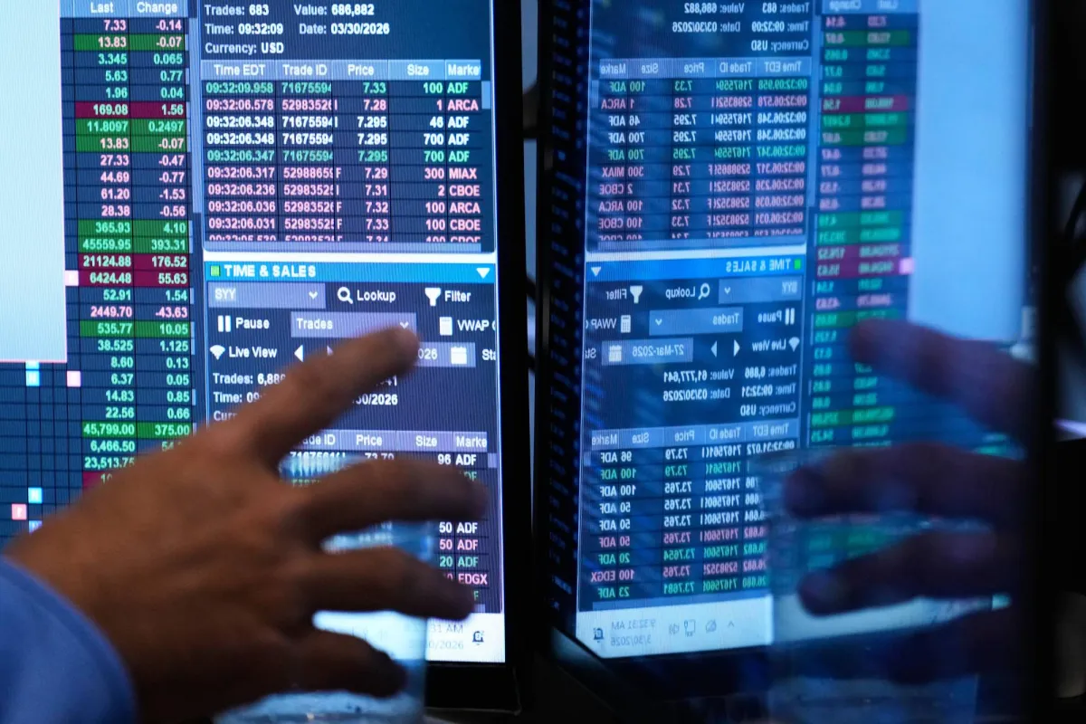 ستاندرد اند بورز 500 يسجل أكبر خسائر ربع سنوية منذ 2022