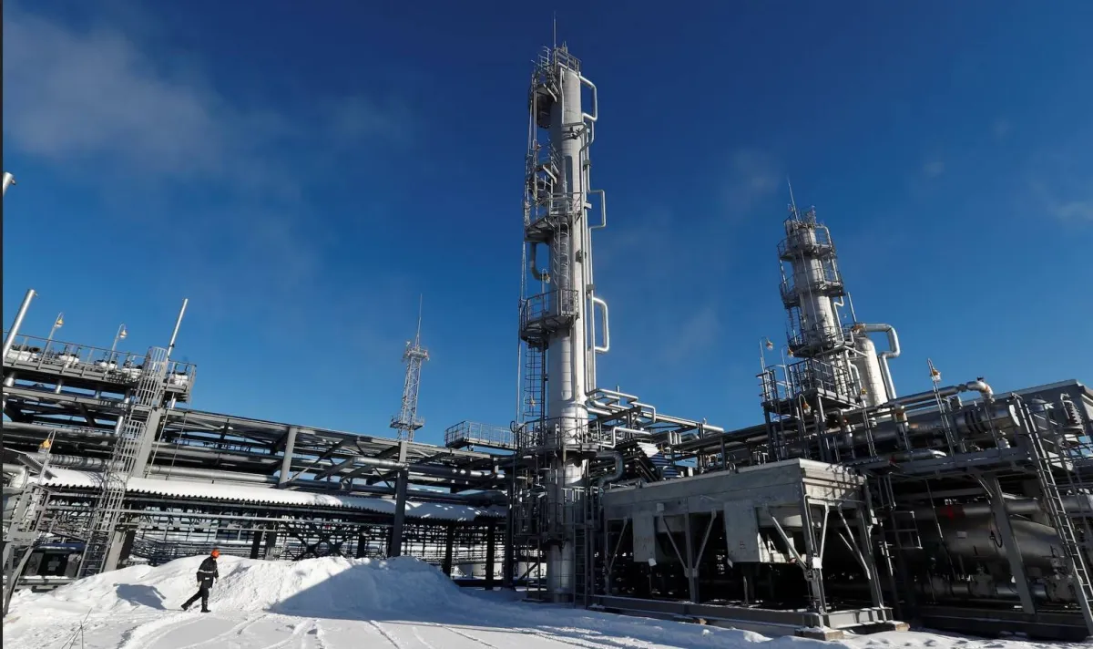 سلوفاكيا تطالب الاتحاد الاوروبي برفع العقوبات عن النفط والغاز الروسيين