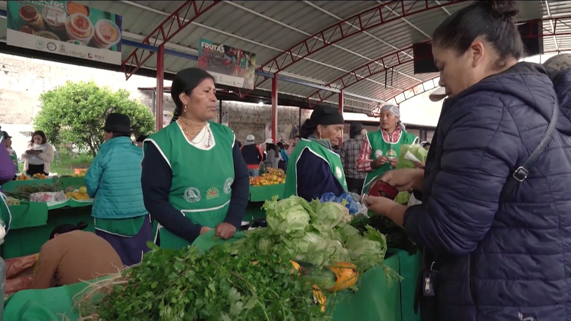 تحذيرات من ارتفاع اسعار الغذاء عالميا بسبب توترات مضيق هرمز