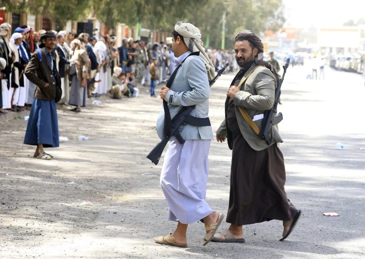 غضب في اليمن بعد قرار الحوثيين بشطب الاف الوكالات التجارية