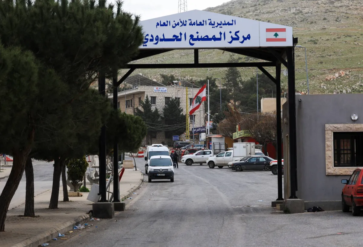 وساطة امريكية تنقذ معبر المصنع الحدودي بين لبنان وسوريا من القصف الاسرائيلي