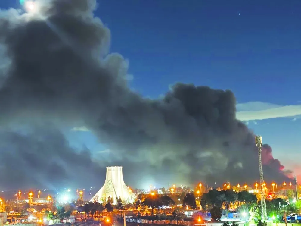 تصعيد ضد ايران وتهديدات ترامب تزامنا مع ضربات اسرائيلية