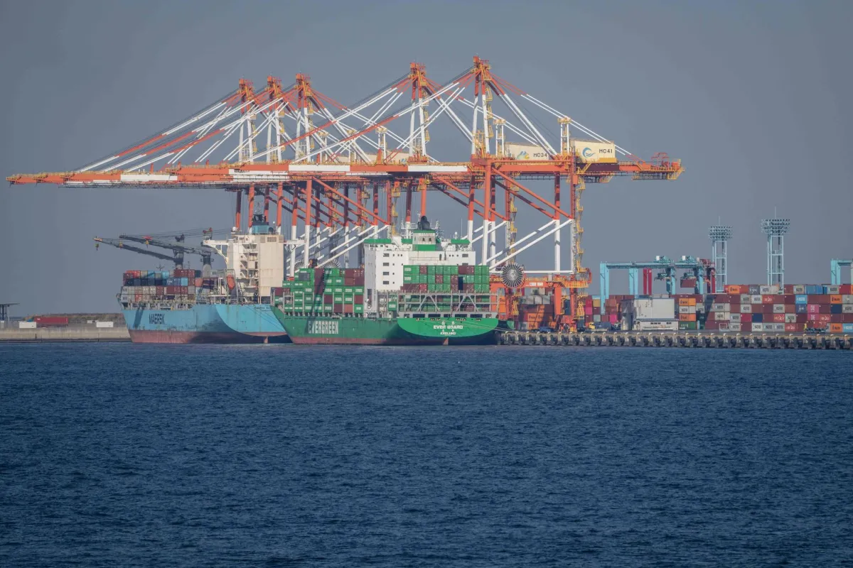 تراجع ثقة المستهلكين في اليابان بسبب ارتفاع اسعار الوقود وتصاعد التضخم