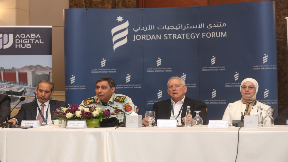 منتدى الاستراتيجيات يبحث تعزيز مرونة الاقتصاد الوطني بالتعاون مع القطاع الخاص