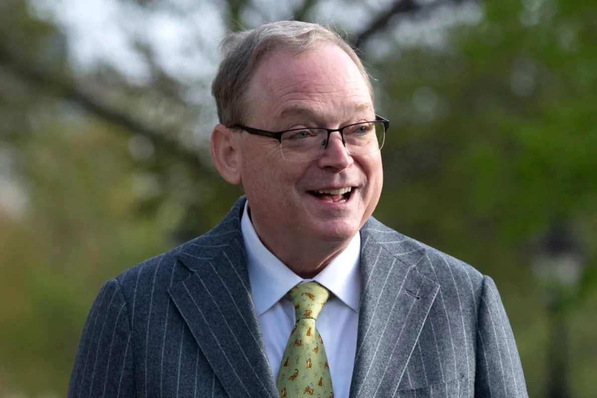 توقعات بخفض الفائدة مع هبوط أسعار الطاقة