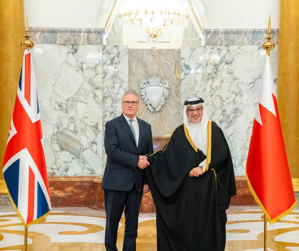 البحرين وبريطانيا تبحثان تعزيز الأمن الإقليمي ومواجهة التحديات المشتركة
