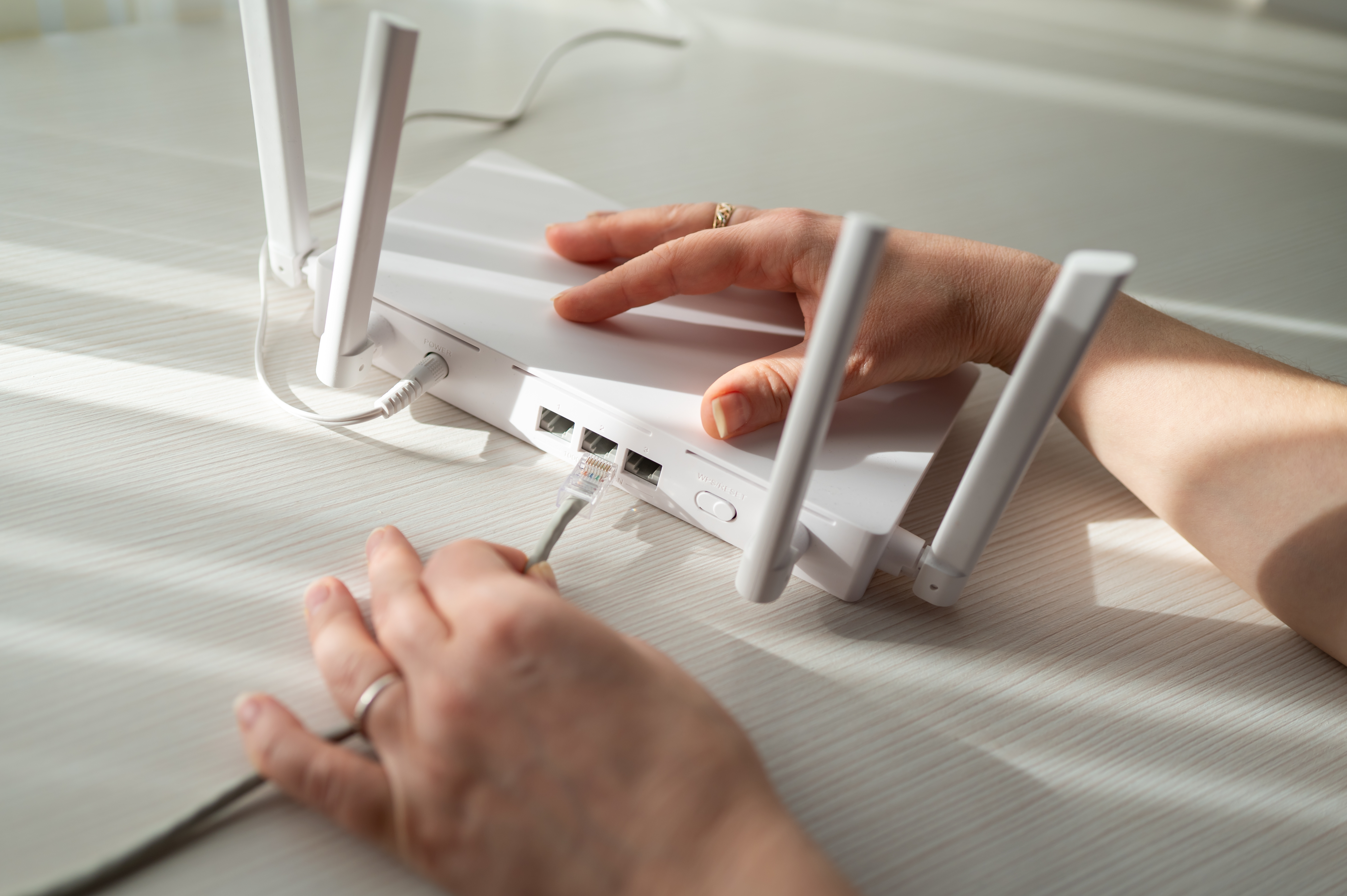 حلول فورية: كيف تتجنب أخطاء الواي فاي المنزلي للحصول على سرعة فائقة