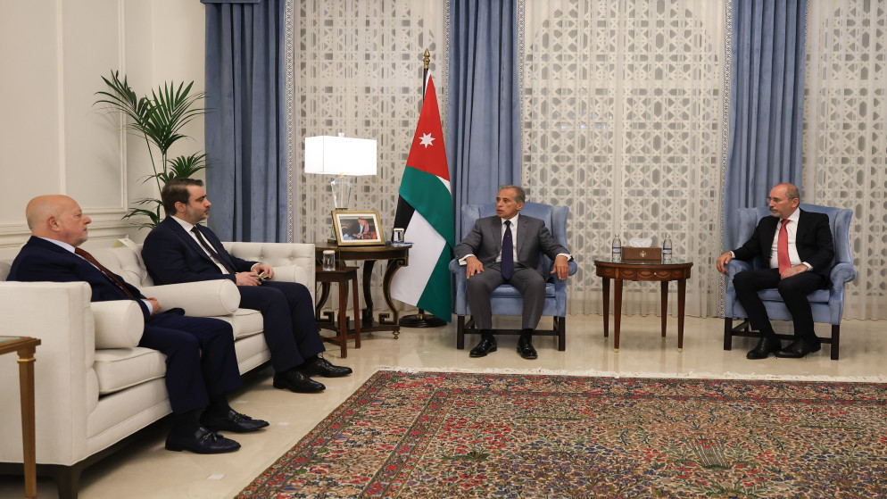 رئيس الوزراء يشدد على تعزيز التعاون الاردني السوري في مجالات حيوية