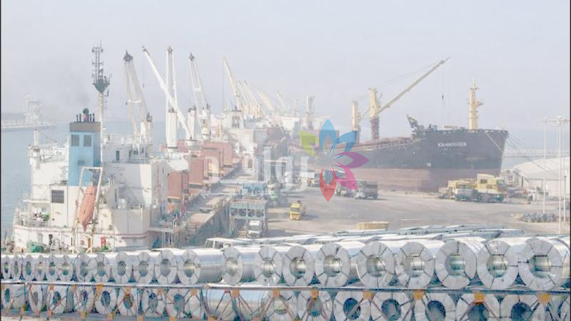 الموانئ الأردنية تواصل استقبال البواخر المحمّلة بالسلع الاستراتيجية