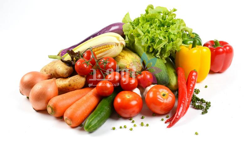 البندورة والخيار بـ 45 قرشا.. إليكم أسعار الخضار في السوق المركزي