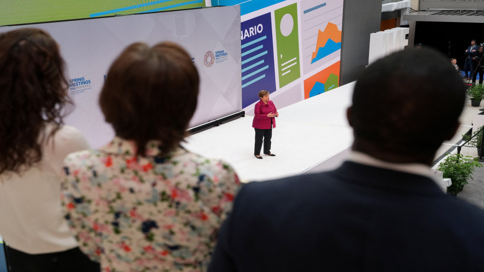 صندوق النقد والبنك الدولي: حرب ايران تهدد النمو العالمي وتفاقم الديون