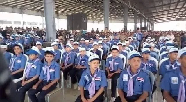 الحوثيون يربطون نتائج الطلاب بالمعسكرات الصيفية القسرية في إب وذمار