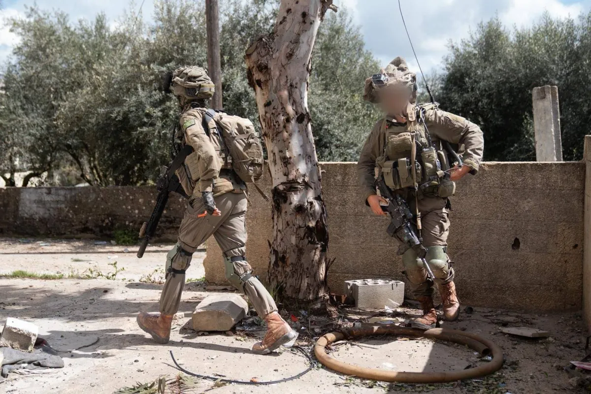 تصعيد جنوب لبنان: اسرائيل تكثف عملياتها العسكرية وتتجه لتثبيت نقاط حدودية قرب بنت جبيل