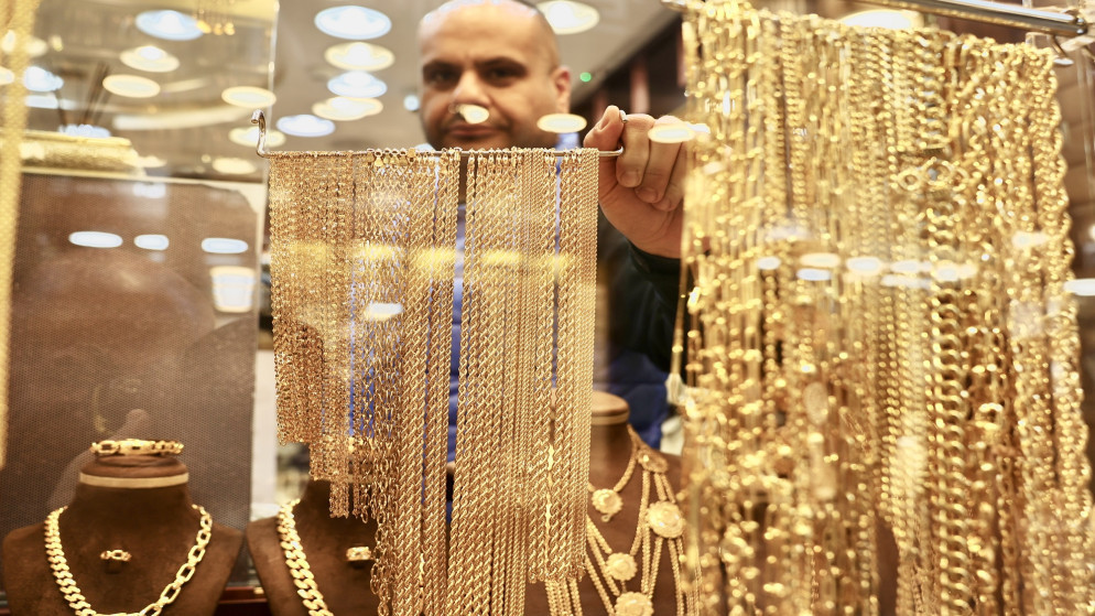تراجع الذهب.. عيار 21 يسجل انخفاضا في السوق الاردنية