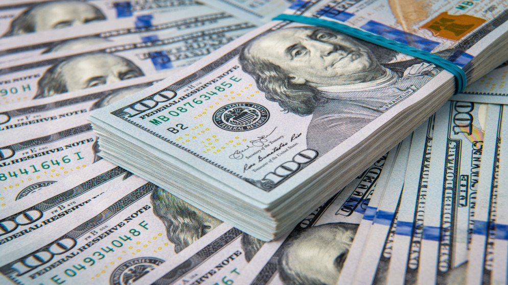 الدولار يصعد وسط مخاوف بعد تعثر محادثات امريكية ايرانية