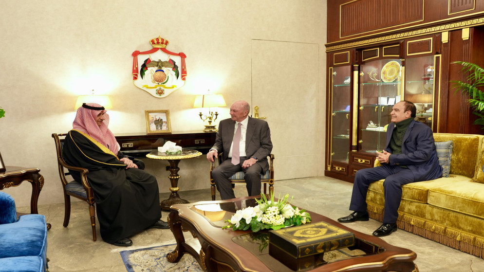 الفايز يحذر من توسع الحرب وتأثيراتها على استقرار المنطقة