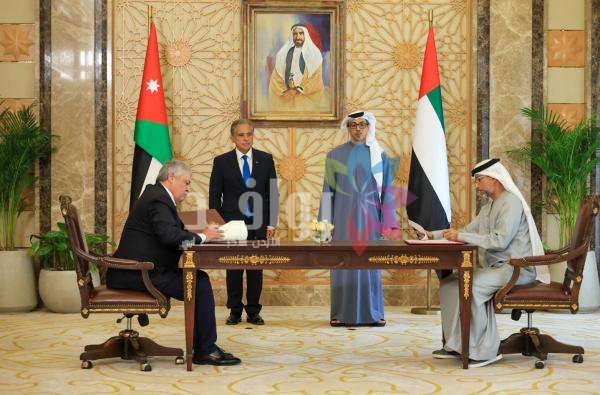 الأردن والإمارات يوقعان الاتفاقيَّات لبدء إجراءات تنفيذ مشروع سكَّة حديد ميناء العقبة