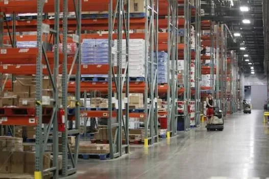 قفزة كبيرة في تضخم المنتجين بامريكا تثير قلق الفيدرالي