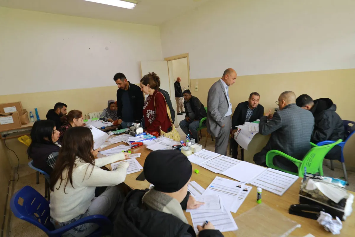 تدفق السوريين الاكراد للحصول على الجنسية بعد عقود من الحرمان