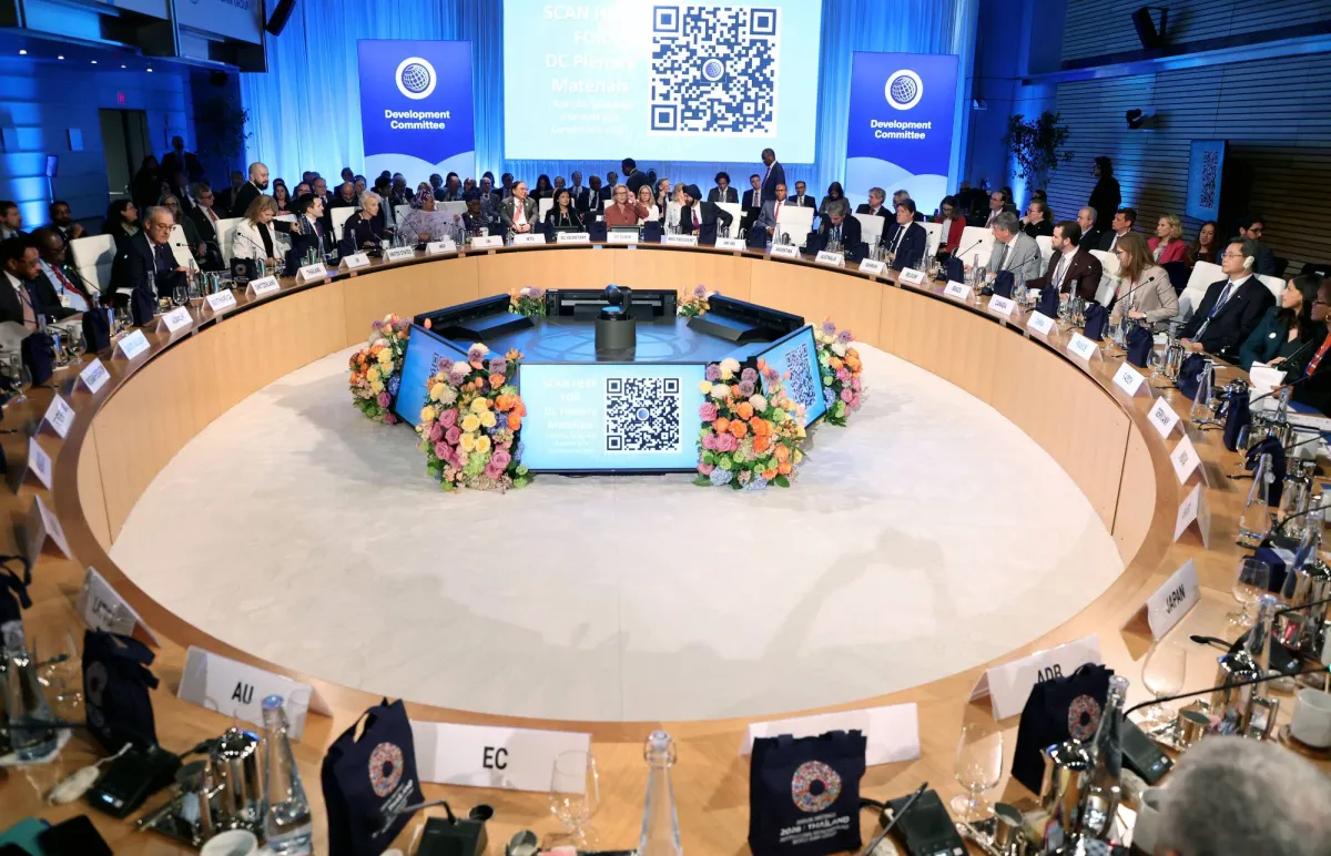 صندوق النقد والبنك الدوليان يستأنفان التعامل مع فنزويلا بعد توقف دام سنوات