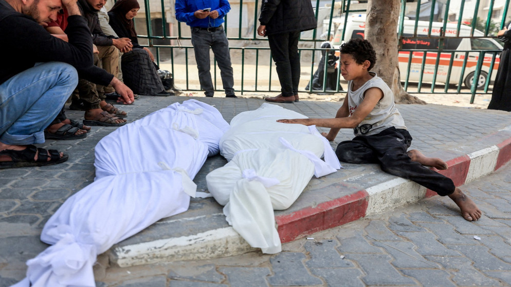 يونيسف: مقتل سائقي شاحنات مياه بنيران اسرائيلية في غزة