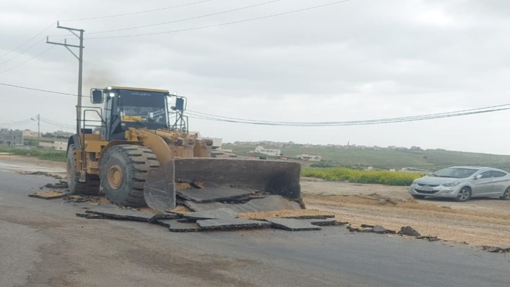 اشغال اربد تطلق مشروعا لتحسين الحركة المرورية بتقاطع طريق البترول