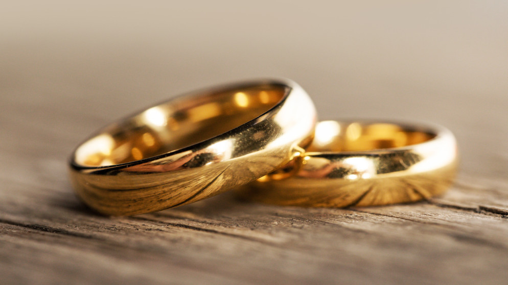 الأحوال المدنية تسجل 74 ألف حالة زواج مقابل 23 ألف طلاق