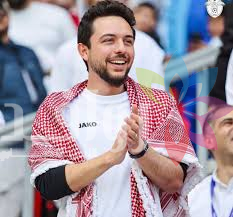 ما هو المطلوب لدعم المنتخب الوطني؟