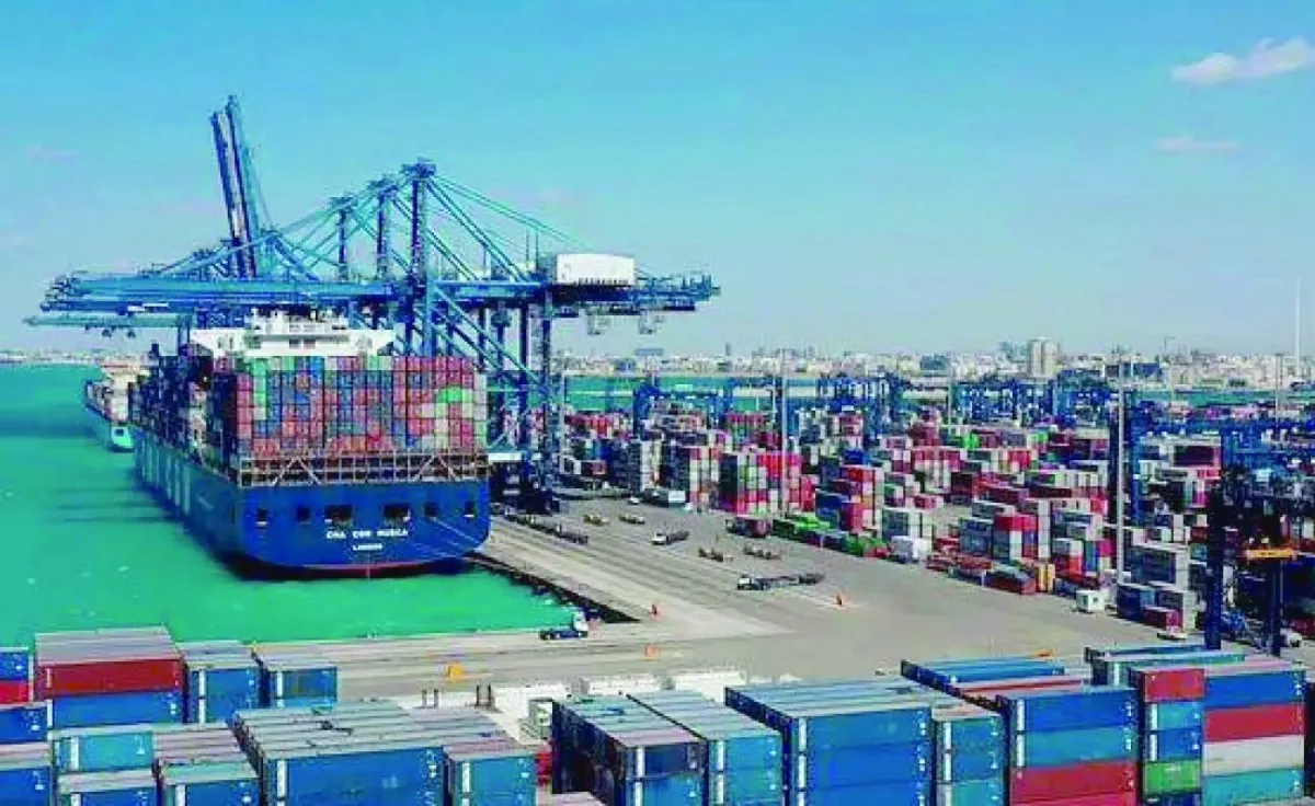 قفزة في الصادرات السعودية غير النفطية مدفوعة بنمو اعادة التصدير