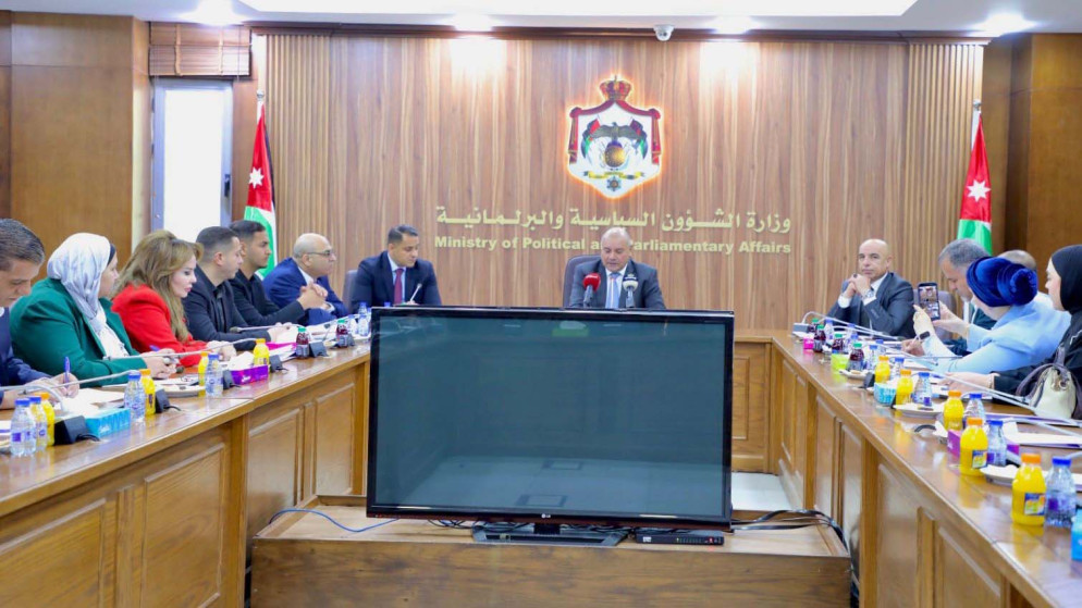 وزير الشؤون السياسية يؤكد: العمل المؤسسي ضرورة للمرحلة المقبلة