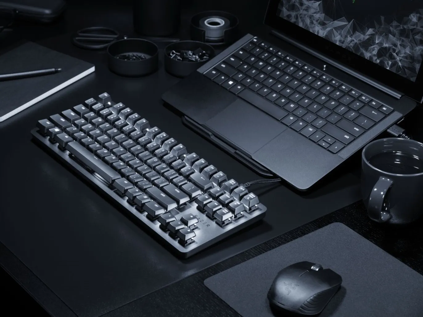 الذكاء الاصطناعي يطيح بالفارة ولوحة المفاتيح: عصر جديد من التواصل المباشر