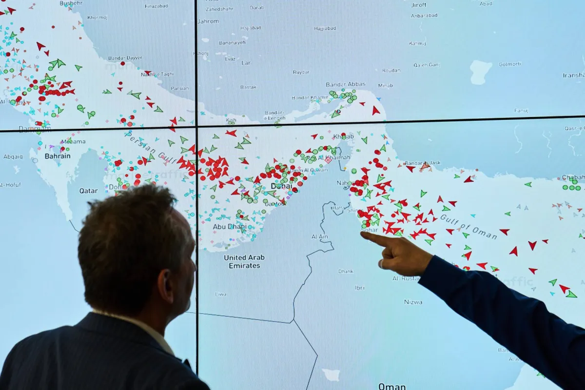 هاباغ لويد تعلن عبور سفينة تابعة لها مضيق هرمز وسط مخاوف من تصاعد التوترات