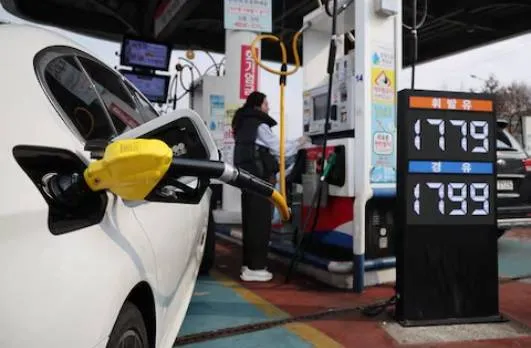 كوريا الجنوبية تؤمن غالبية احتياجاتها النفطية وسط مخاوف اضطرابات الطاقة