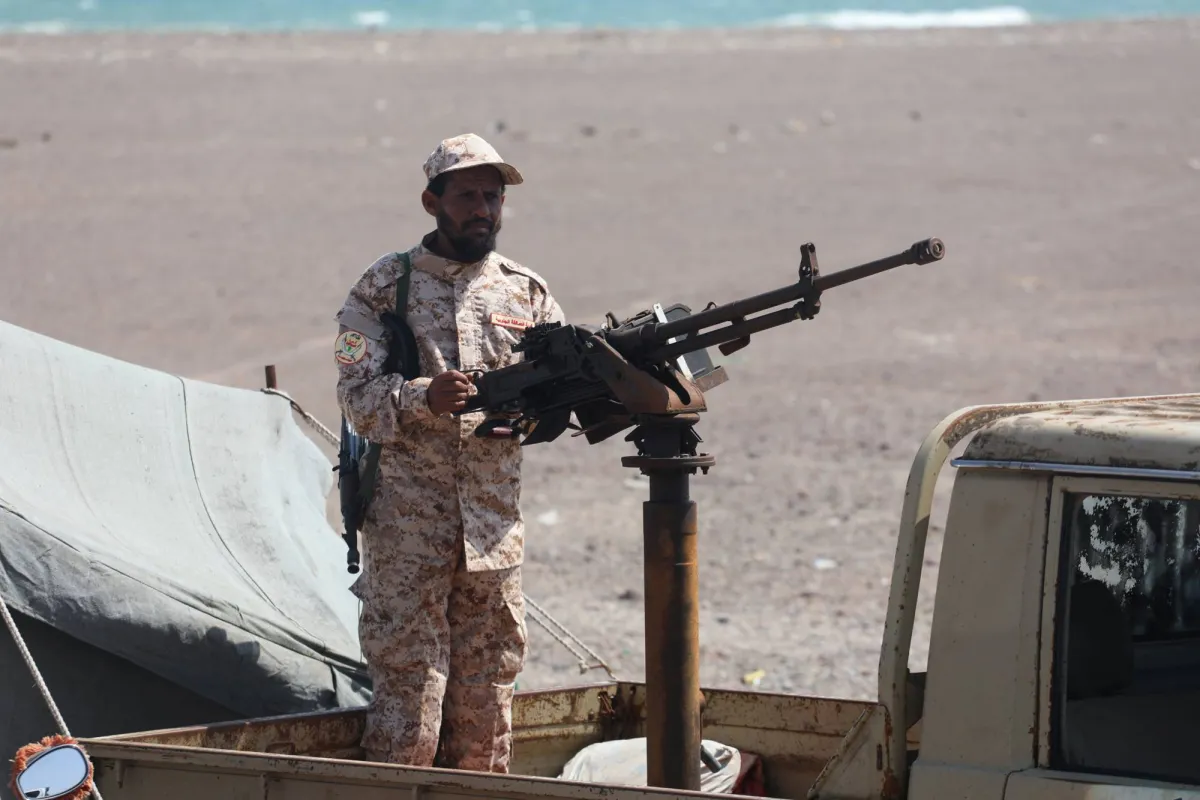 اليمن يفكك خلية اغتيالات في عدن ويكشف مخططات لاستهداف شخصيات