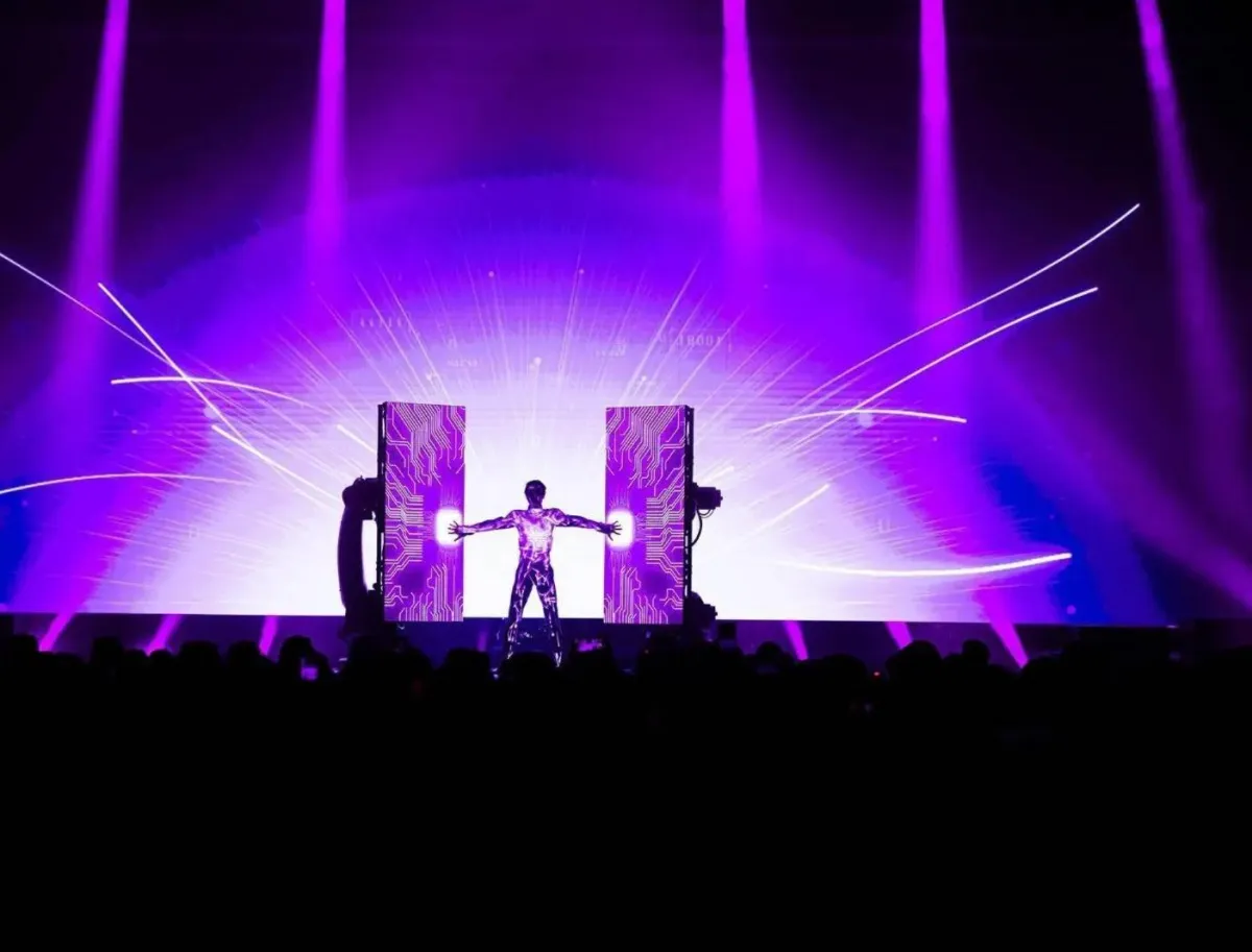 السعودية تعزز ريادتها الرقمية العالمية وفق رؤية 2030