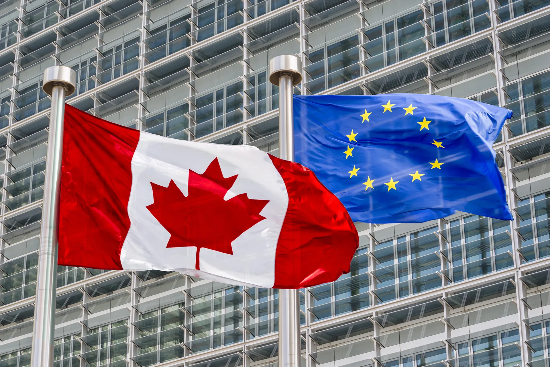 تحول استراتيجي: لماذا تتعزز الشراكة الاقتصادية بين أوروبا وكندا؟