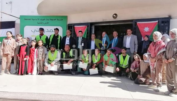 تربية الرمثا تكرم عمال الوطن بمناسبة يوم العمال