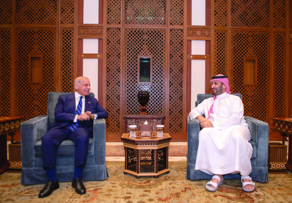 باكستان تسدد ديونها بفضل دعم السعودية المحوري