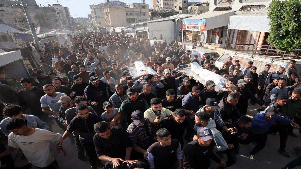 غزة تودع 3 شهداء بقصف اسرائيلي على حي الزيتون