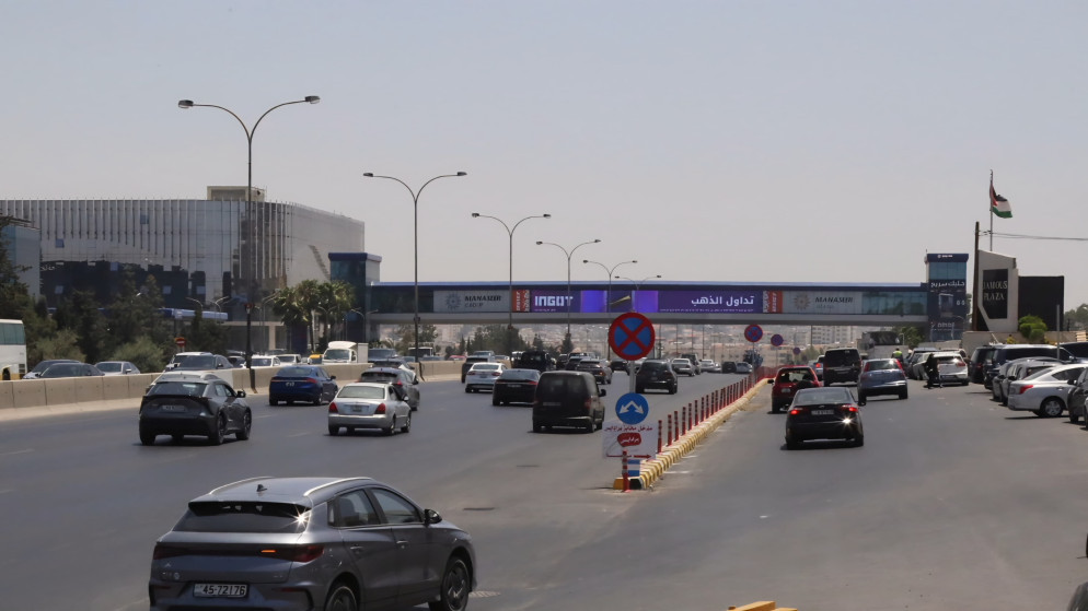 إغلاق جزئي لطريق المطار لإنشاء مسارات مشاة ودراجات