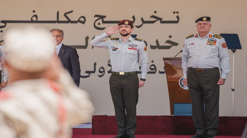 ولي العهد يرعى تخريج مكلفي خدمة العلم ويؤكد أهمية تعبئة الطاقات الشابة