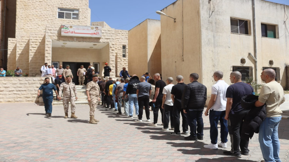 الجيش الاردني يبدا الفحوصات الطبية لمكلفي خدمة العلم