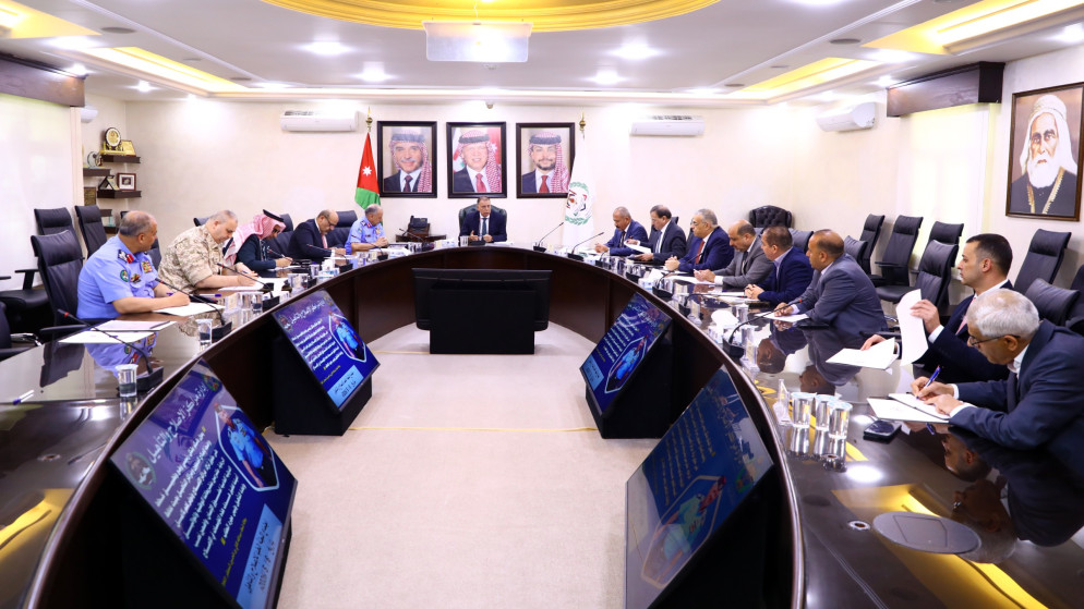 وزير الداخلية يوجه بتطوير شامل لمراكز الاصلاح والتاهيل