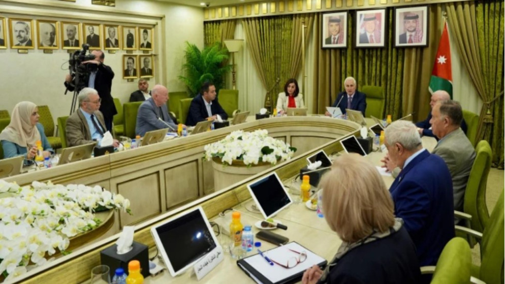 لجنة الاعيان تبحث توظيف الذكاء الاصطناعي لتطوير الخدمات العامة