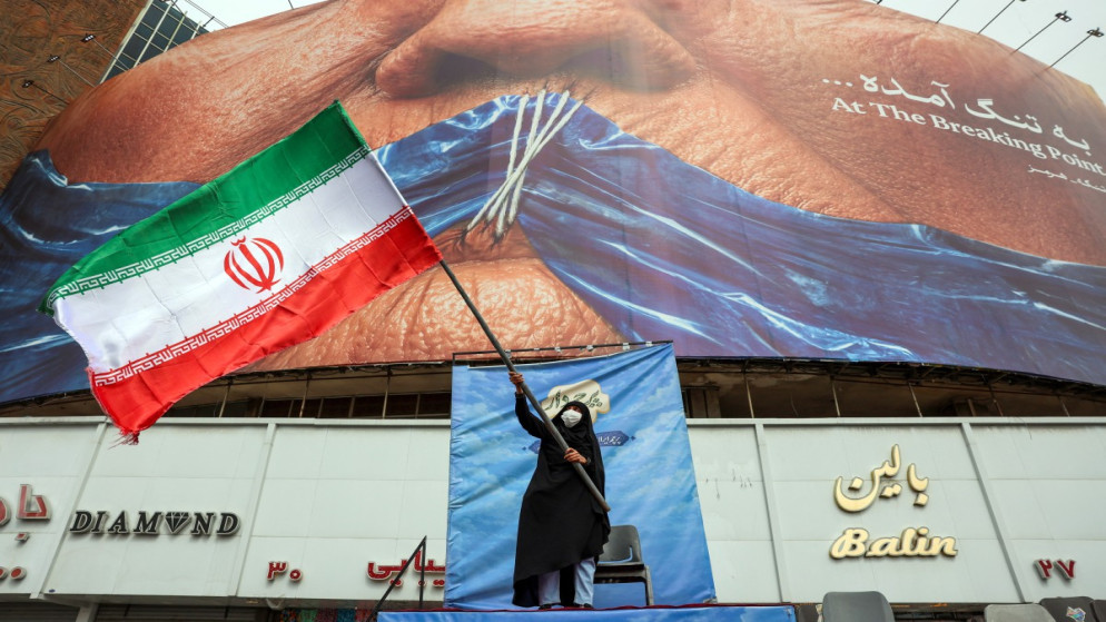 ايران تحذر سفن الدول الملتزمة بالعقوبات الامريكية في مضيق هرمز