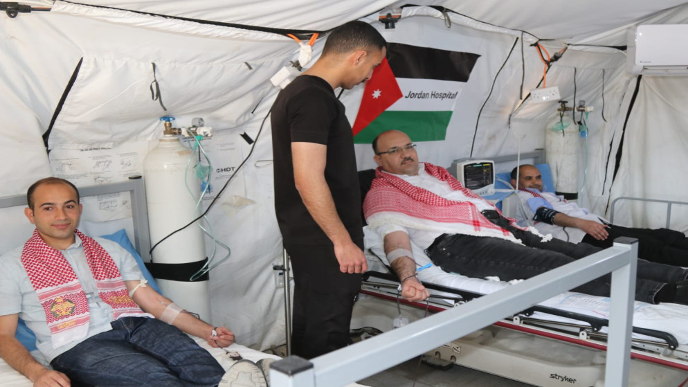 المستشفى الميداني الاردني في نابلس يطلق حملة تبرع بالدم