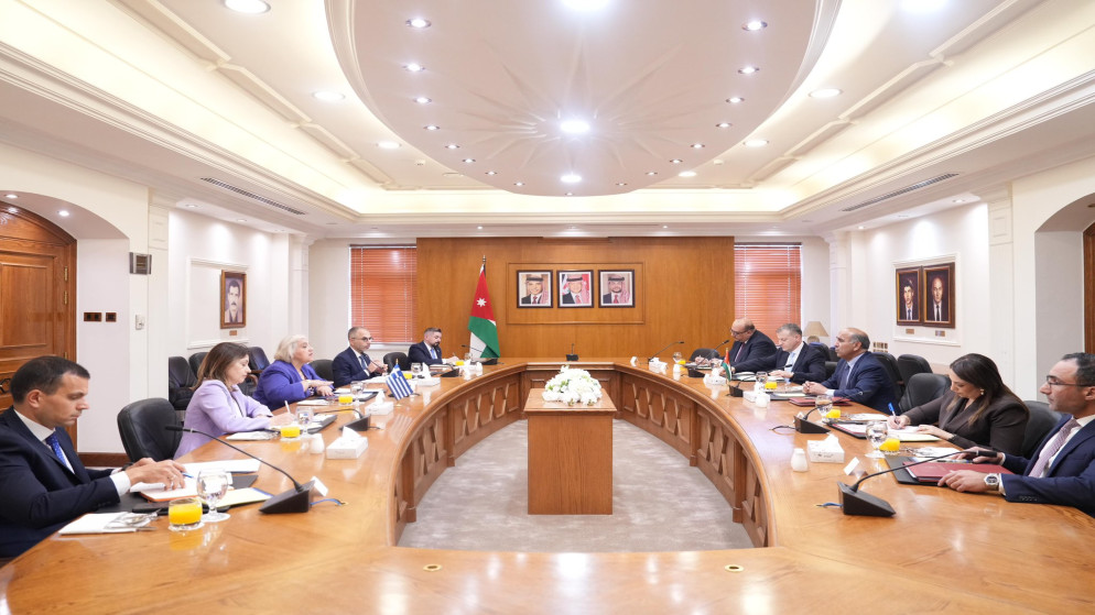 الاردن واليونان يعززان العلاقات الثنائية في عمان